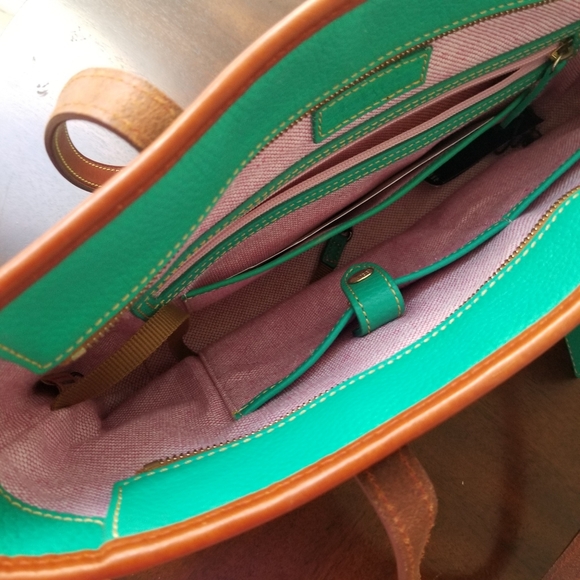 AUTHENTIC Donney & Burke - Picture 11 of 13